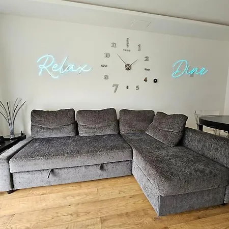 Apartamento Neon Heights 2 Bed Luton Town Centre Exterior foto